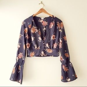 inTu Anthropologie Bell Sleeve Crop Top/Jacket